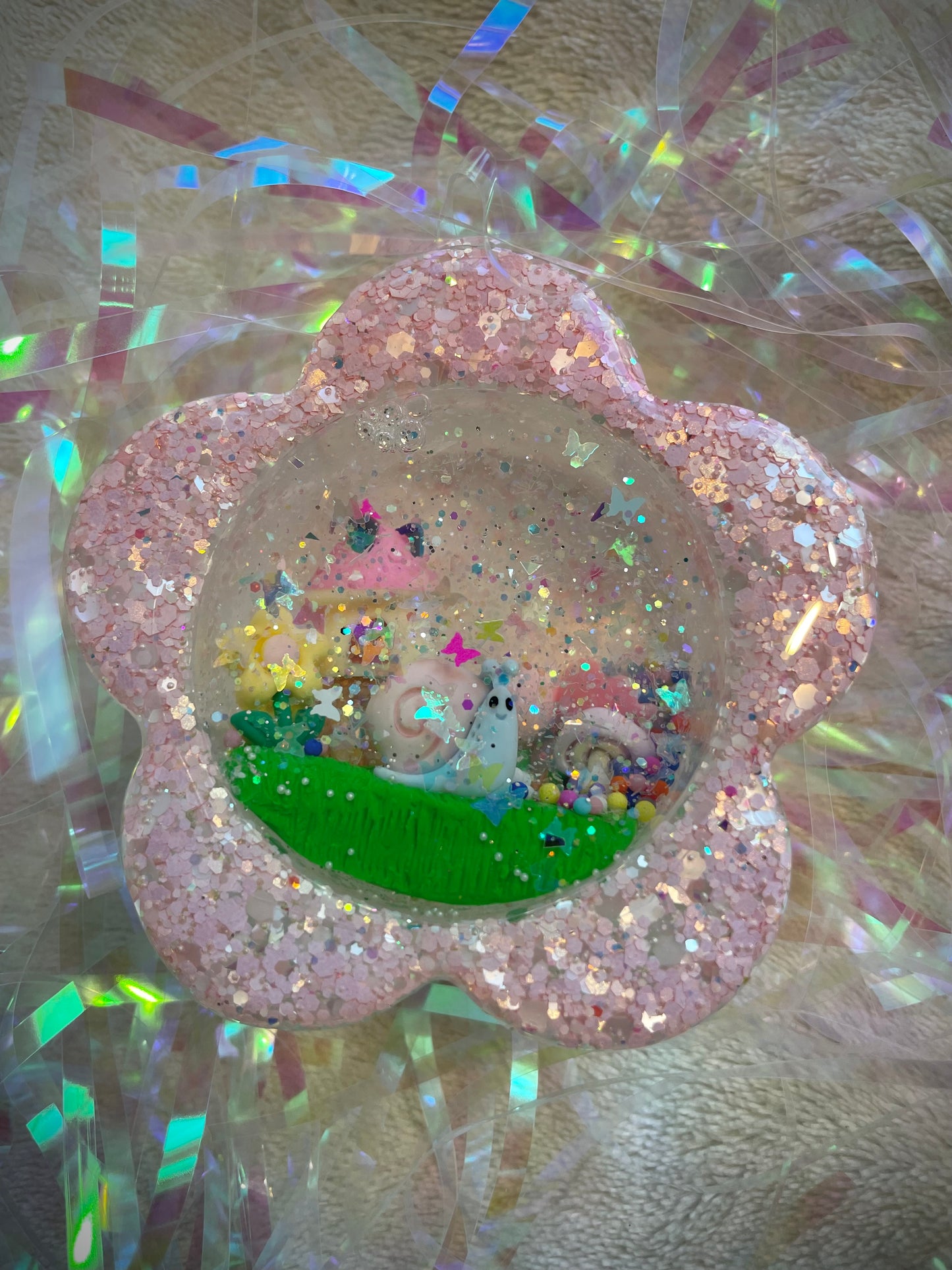 Light Pink Flower Mini Snow Globe