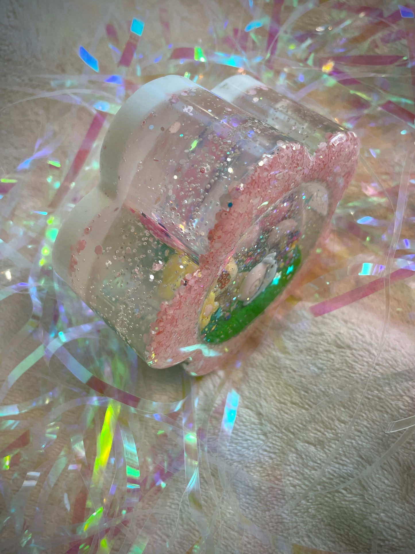 Light Pink Flower Mini Snow Globe