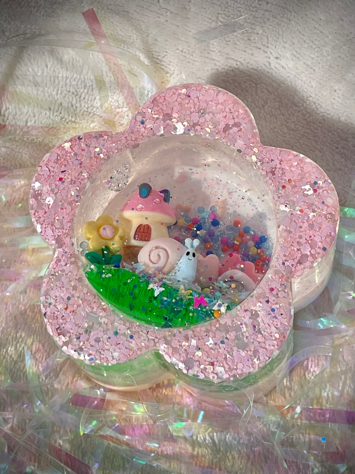 Light Pink Flower Mini Snow Globe