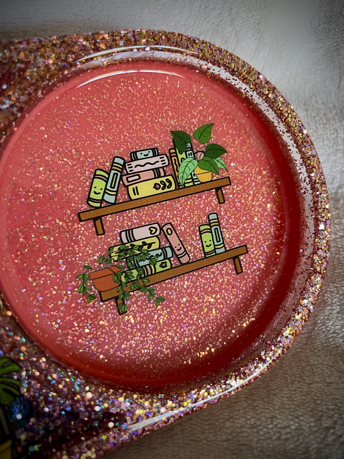 *Ghosty Reader XL Snow Globe Coaster