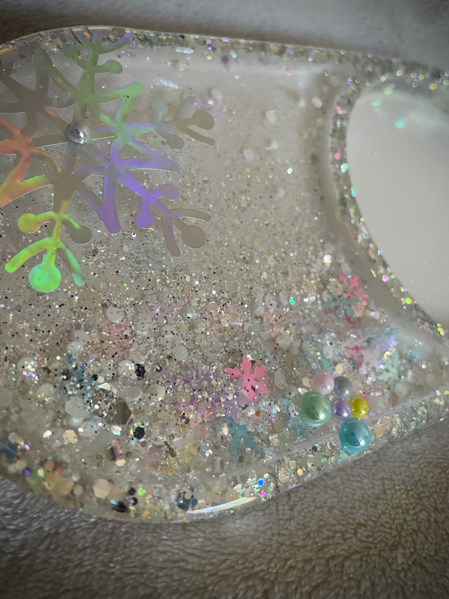 *Holo Snowflake XL Snow Globe Coaster