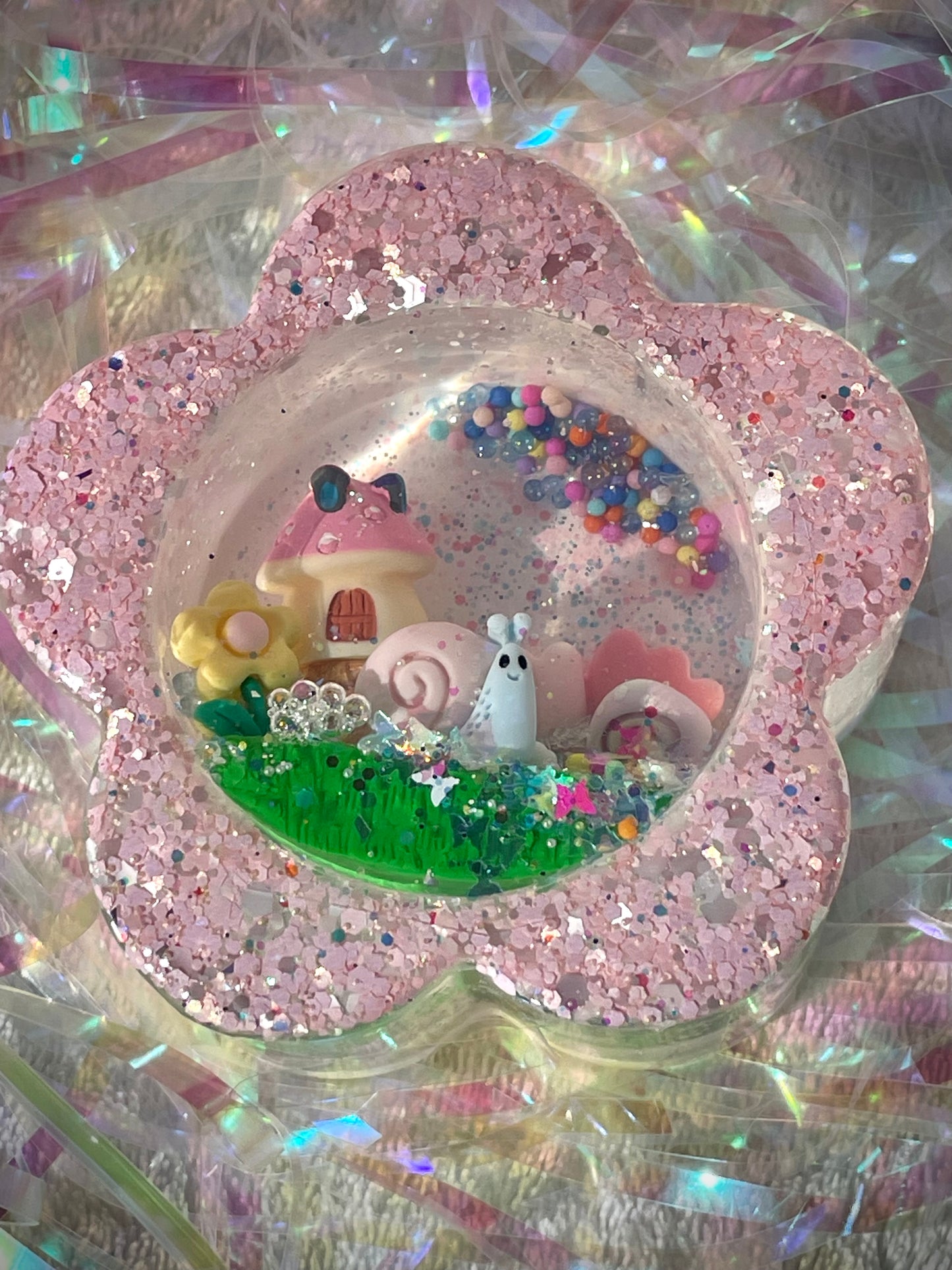 Light Pink Flower Mini Snow Globe