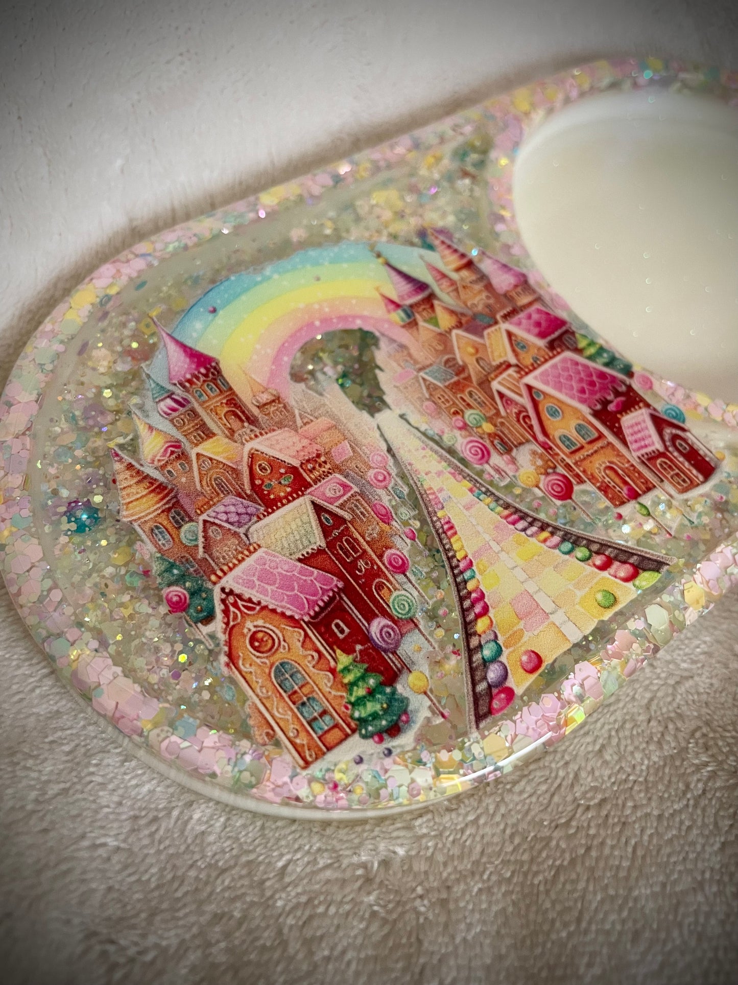 *Gingerbread Village XL Snow Globe Coaster, Option 1/2