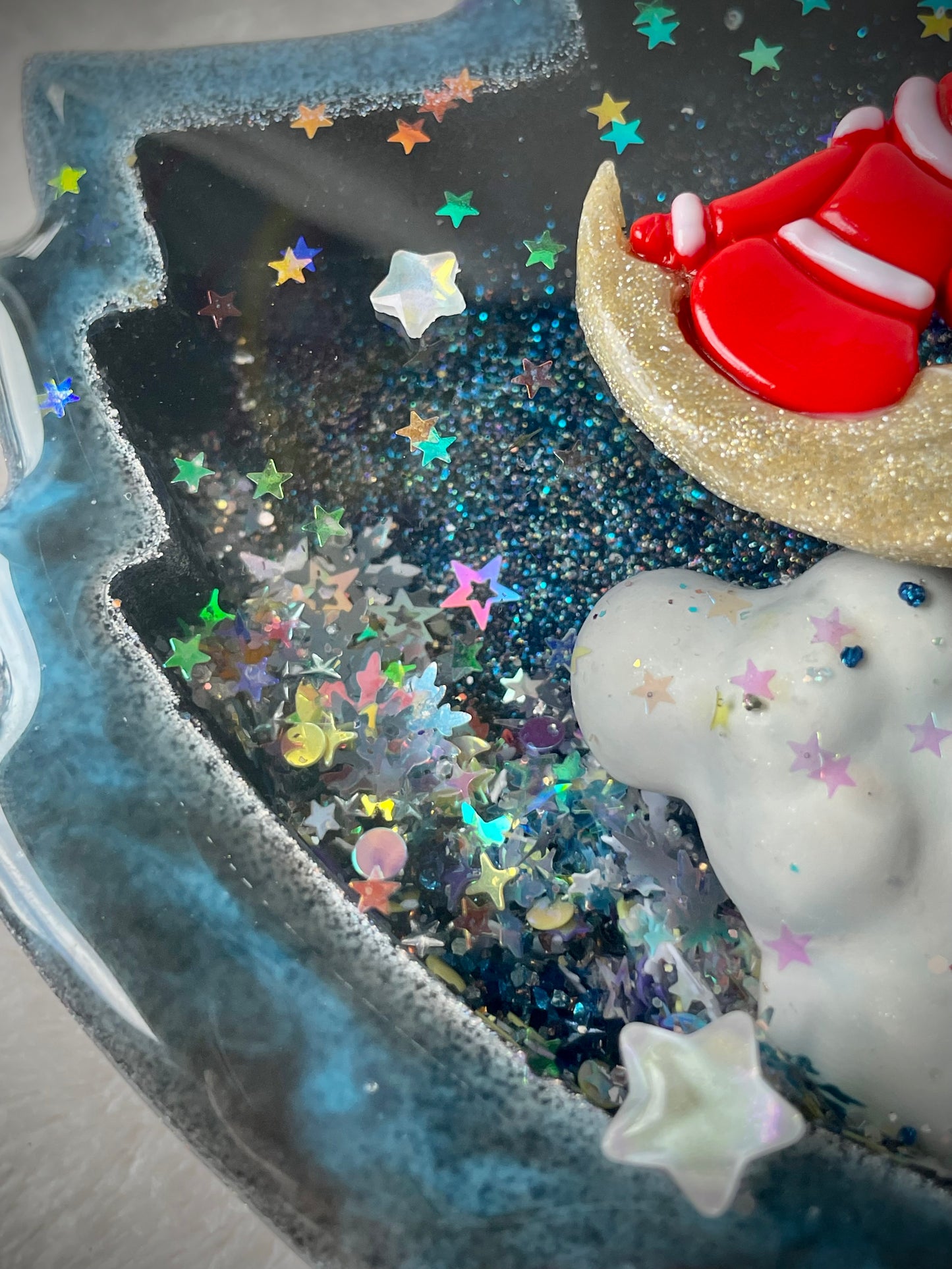 **Christmas Night Snow Globe