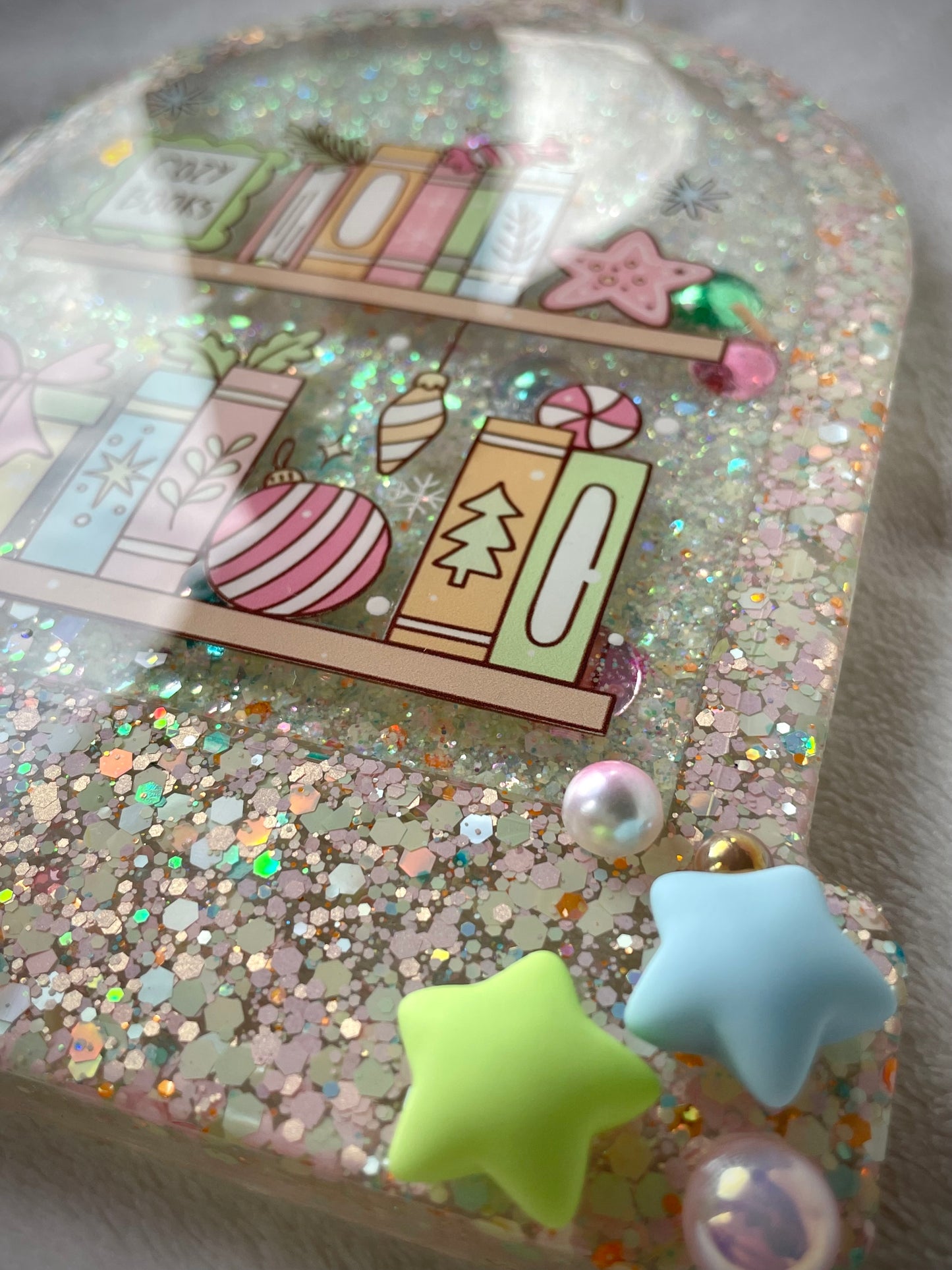 *Bookish Christmas Cloche