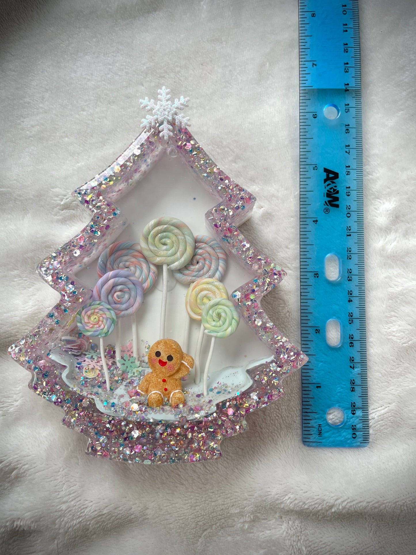 **Candyland Gingerbread Christmas Tree Snow Globe