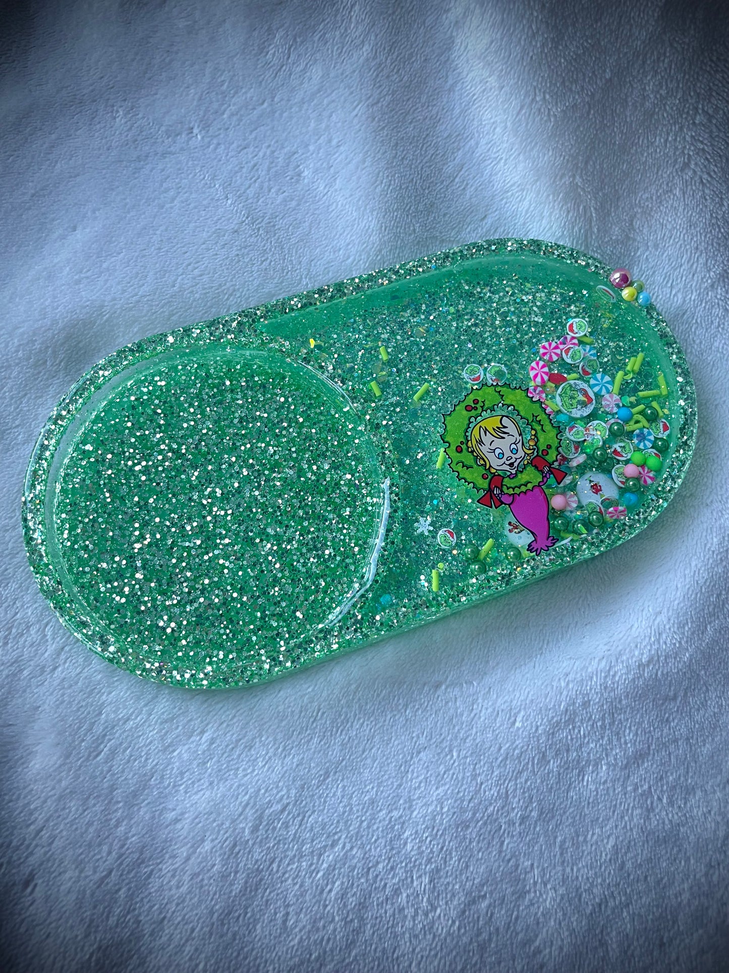 *Cindy Lou XL Snow Globe Coaster