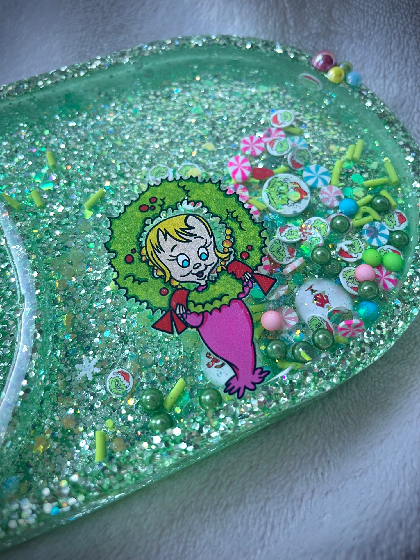 *Cindy Lou XL Snow Globe Coaster