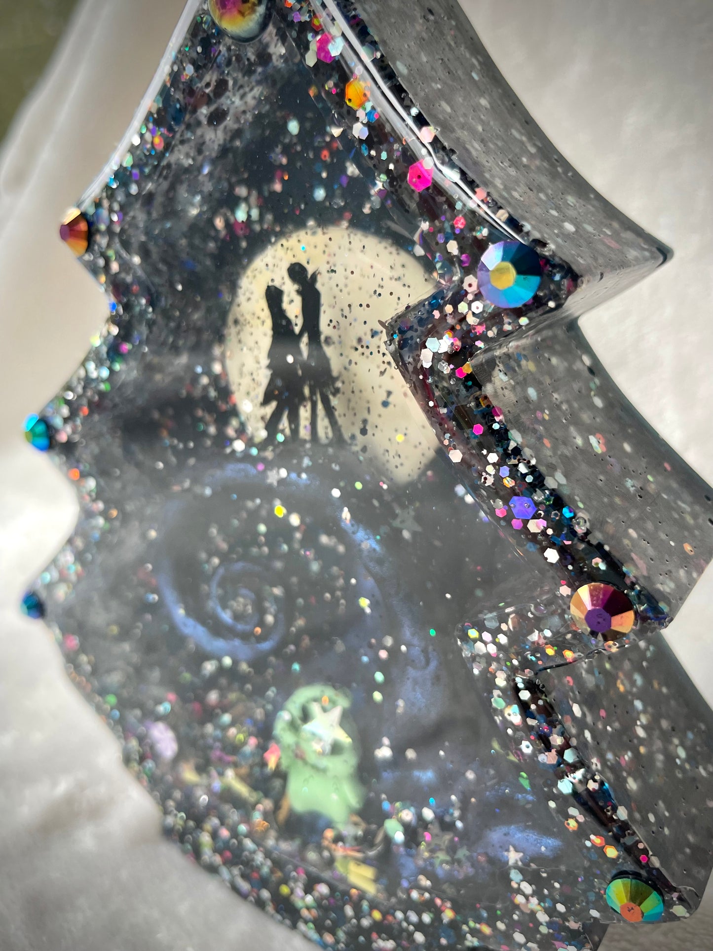 **NBC Silhouette Christmas Tree Snow Globe