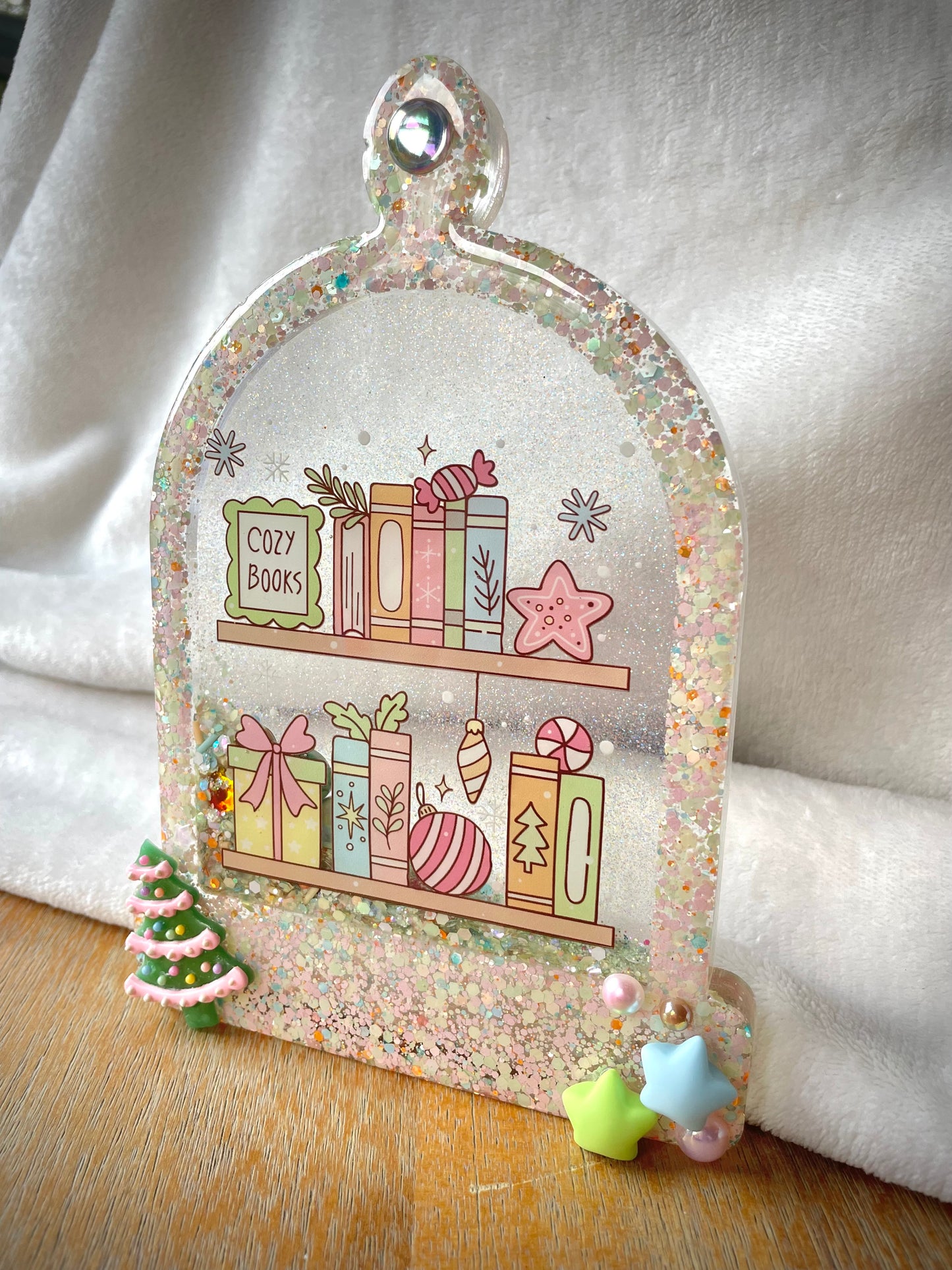 *Bookish Christmas Cloche