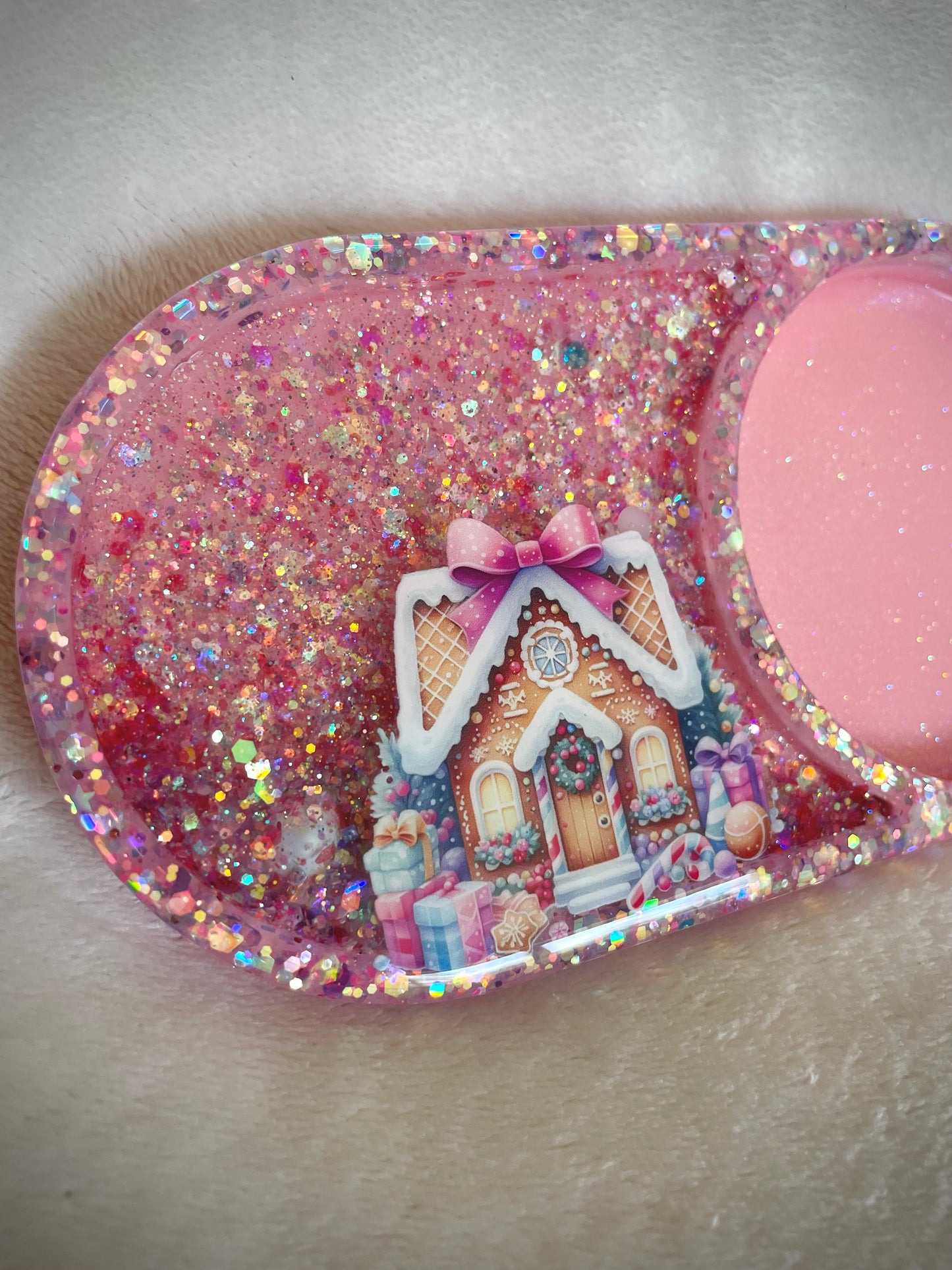 *Pink Gingerbread House XL Snow Globe Coaster