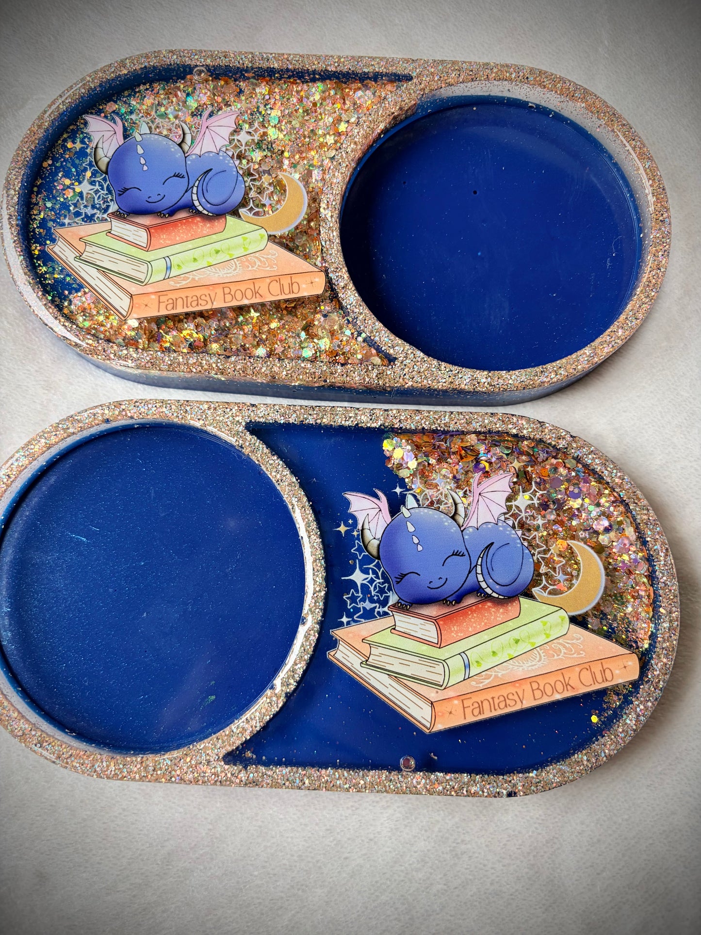 *Fantasy Book Club Dragon XL Snow Globe Coaster