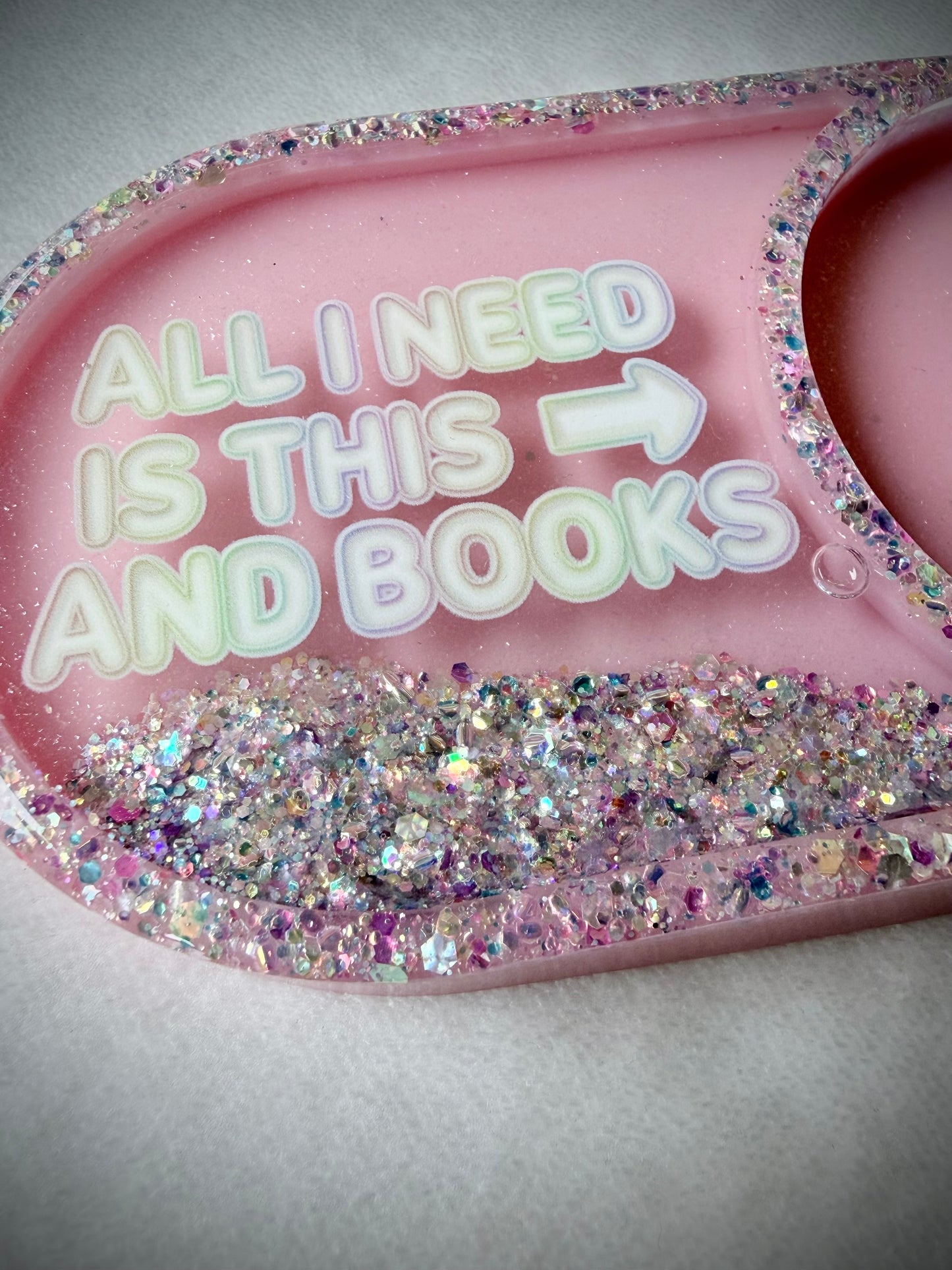 *This & Books XL Snow Globe Coaster