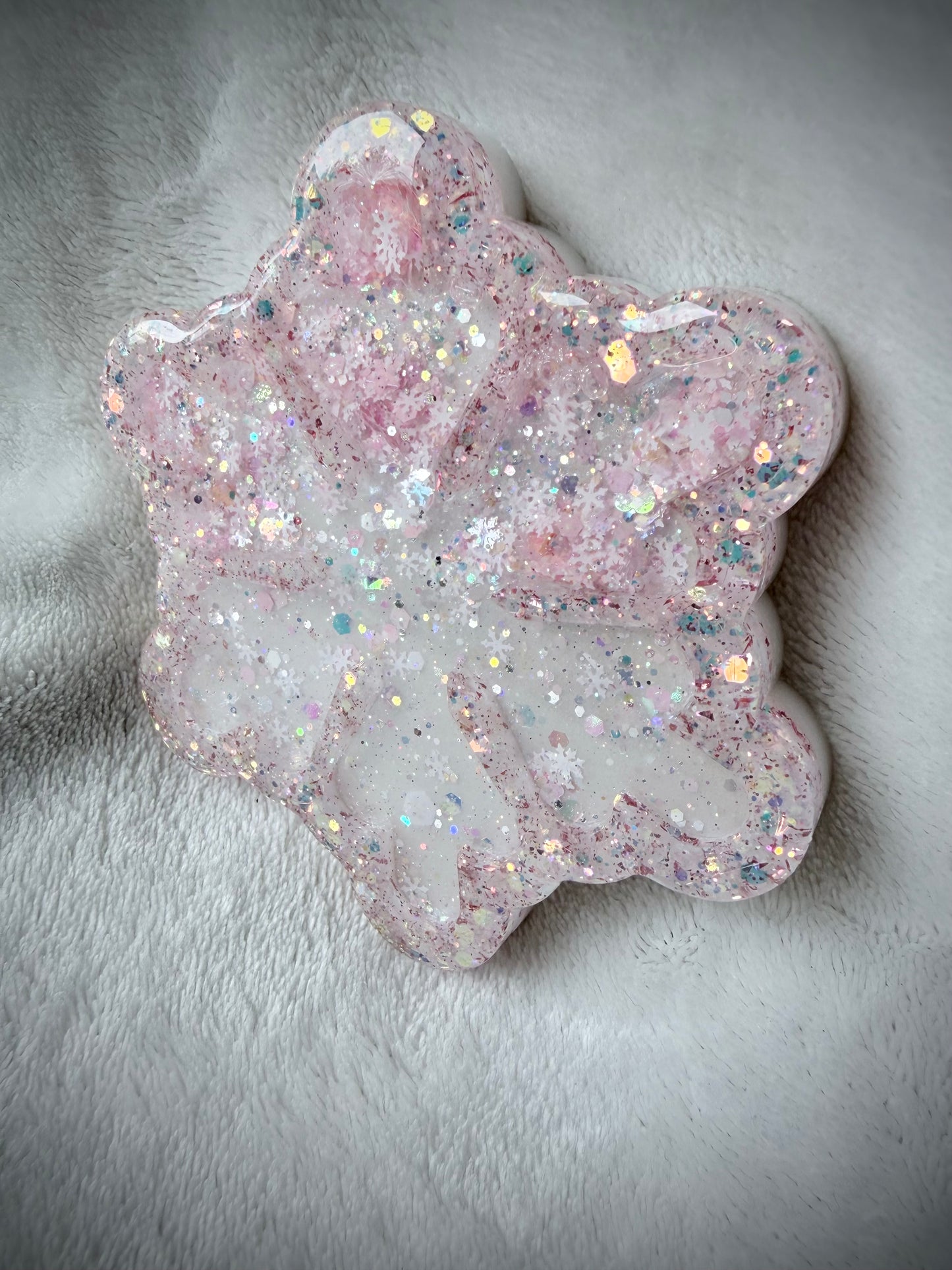 Pearl Snowflake Shaker