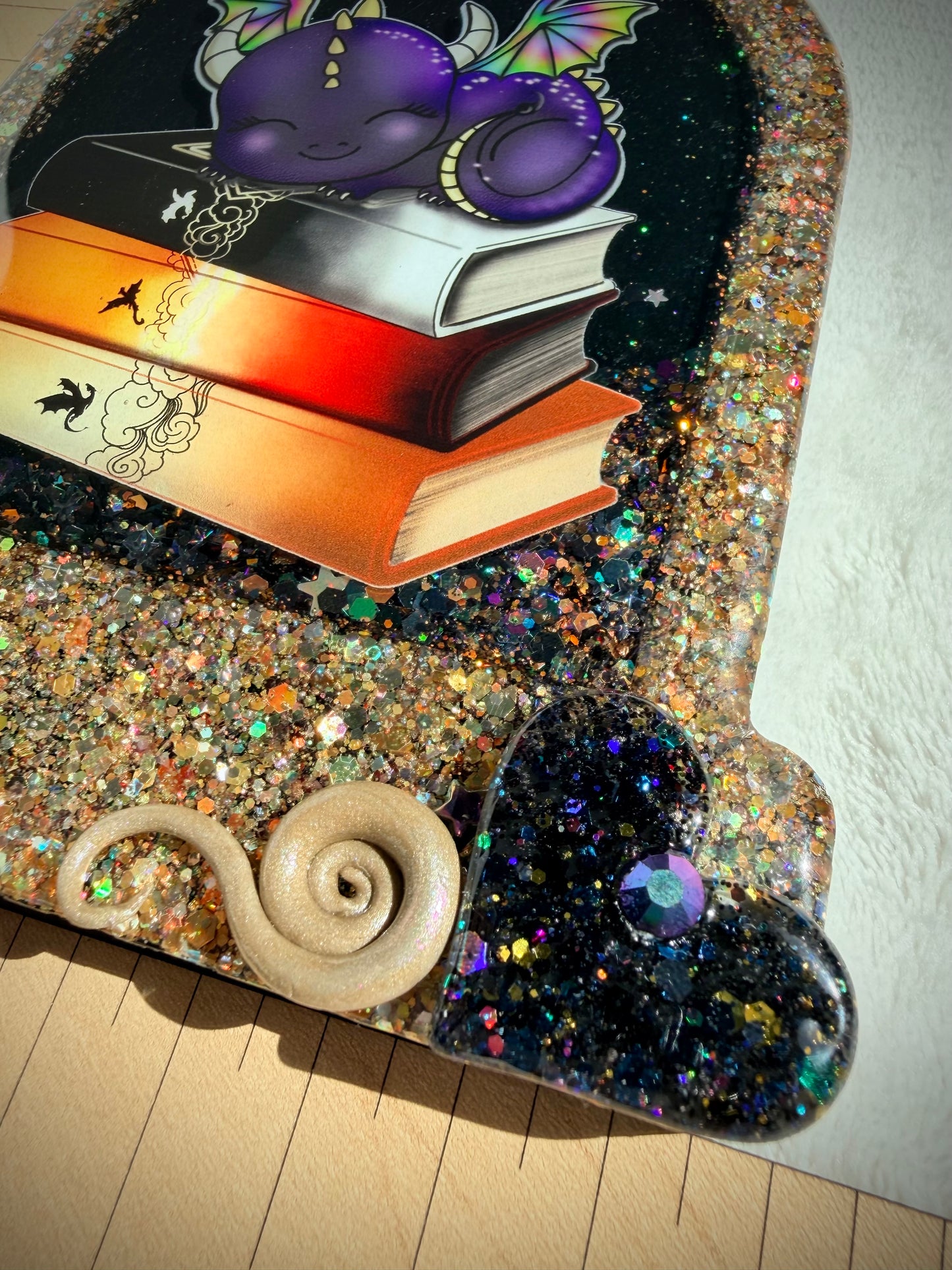 Fantasy Dragon Book Shelf Cloche